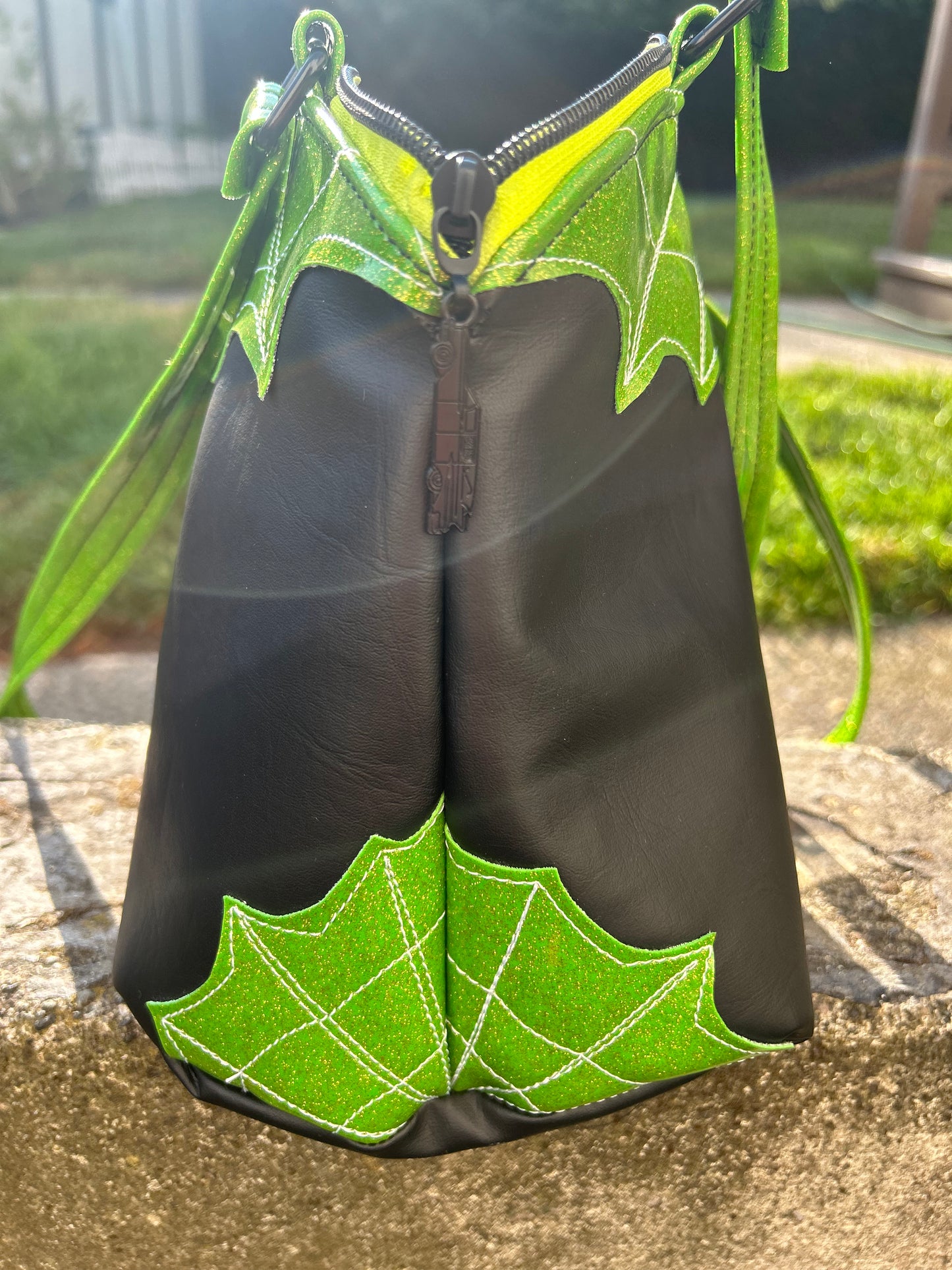 Lime Green Webbed Shoulder Bag