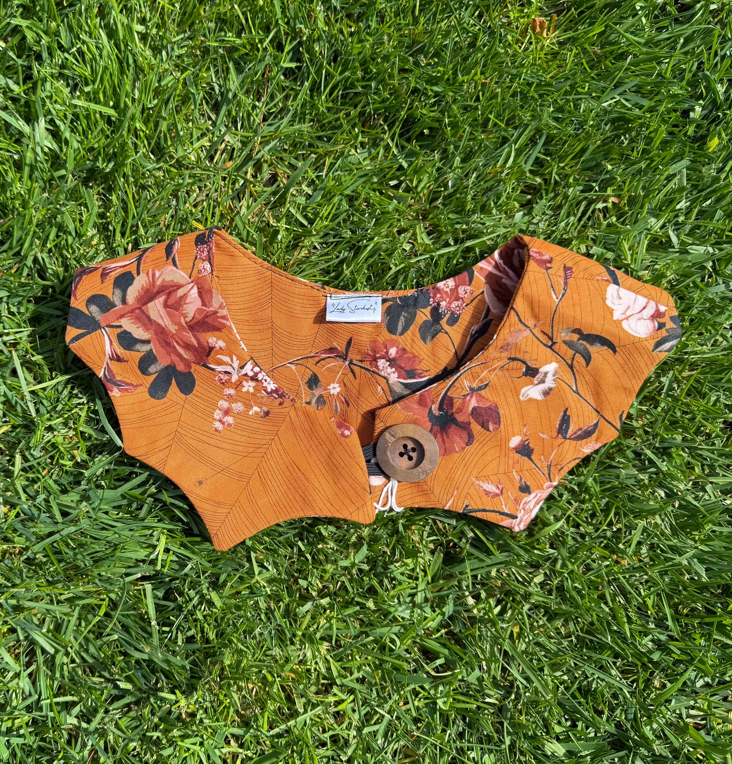 Wing Collar
