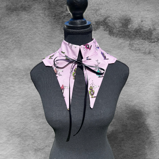 Pointed Collar