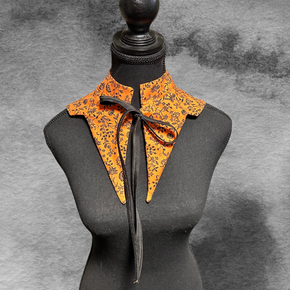 Pointed Collar